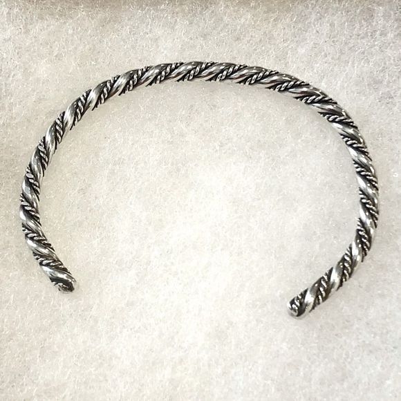 VINTAGE Sterling Silver Twisted Cuff Bangle Bracelet - Picture 3 of 10